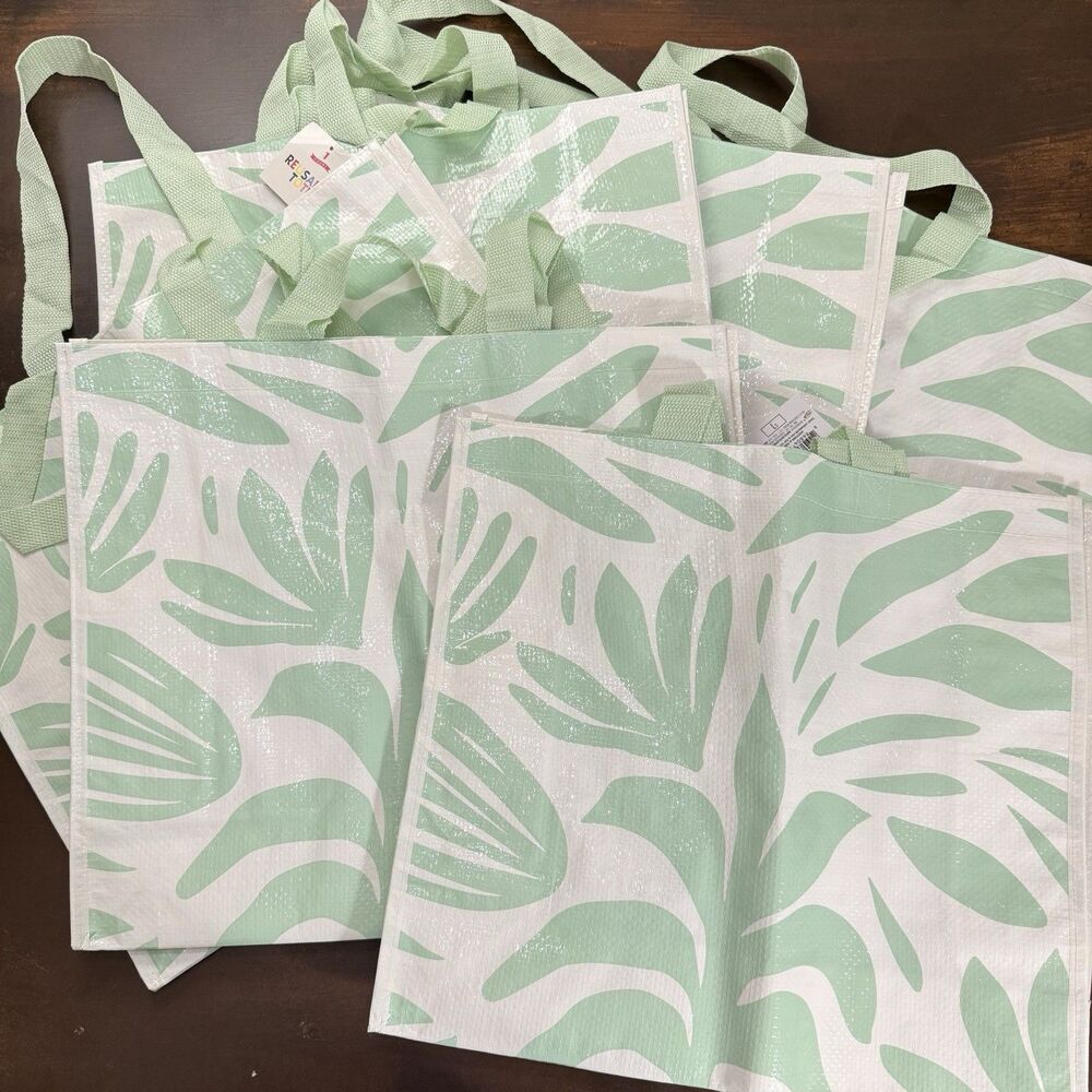 Reusable Shopping Grocery Gift Tote Bag 6 total Mint White Floral NWT Multiuse